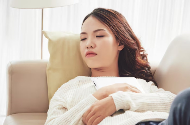 Mẹ bầu nên sắp xếp nghỉ ngơi và ngủ đủ giấc