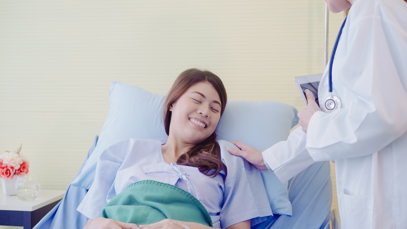 Số đông bệnh nhân sau thắt ống dẫn trứng có thể xuất viện trong ngày