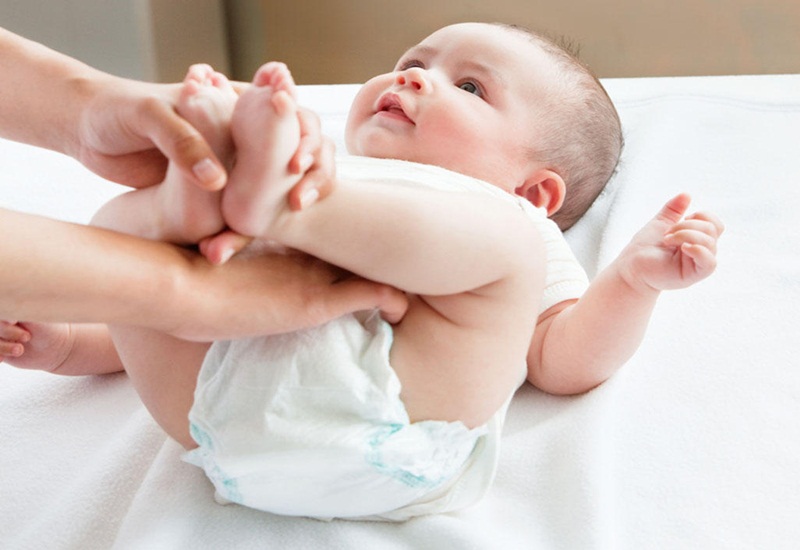 Bệnh gì khi bé bị sốt tiêu chảy?