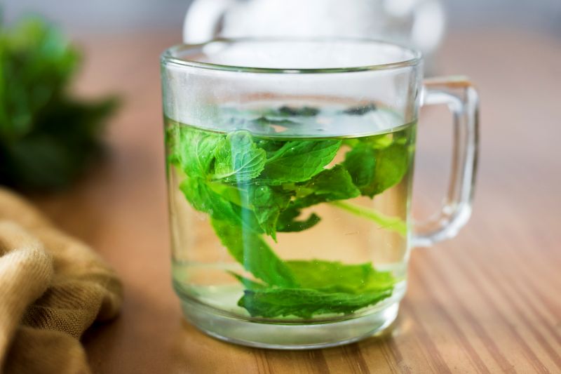 Bài thuốc nước lá kinh giới đun sôi