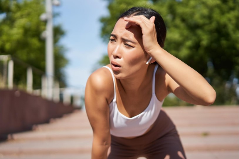 Tình trạng mất nước có thể khiến cơ thể sốc nhiệt  