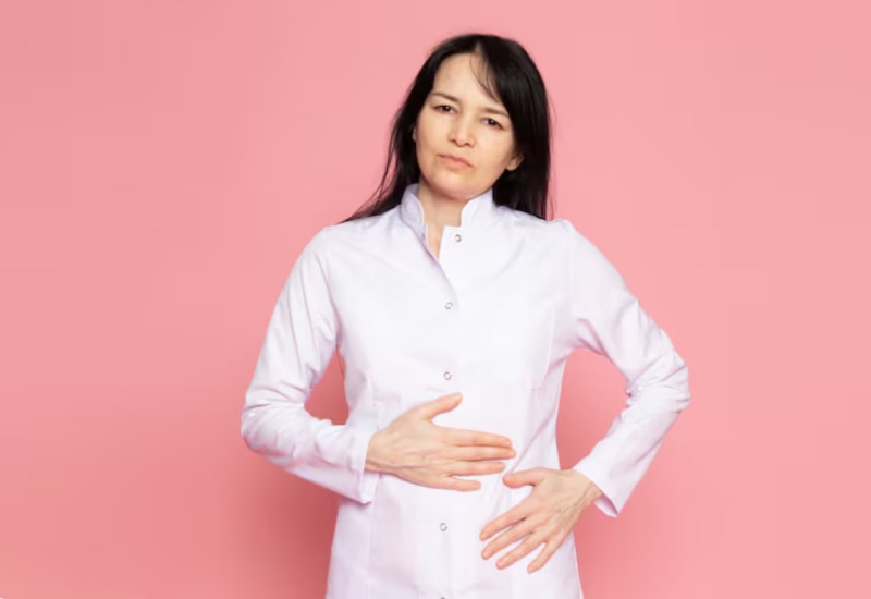 Lưu ý một số tác dụng phụ có thể gặp phải khi uống tỏi ngâm mật ong trước khi đi ngủ