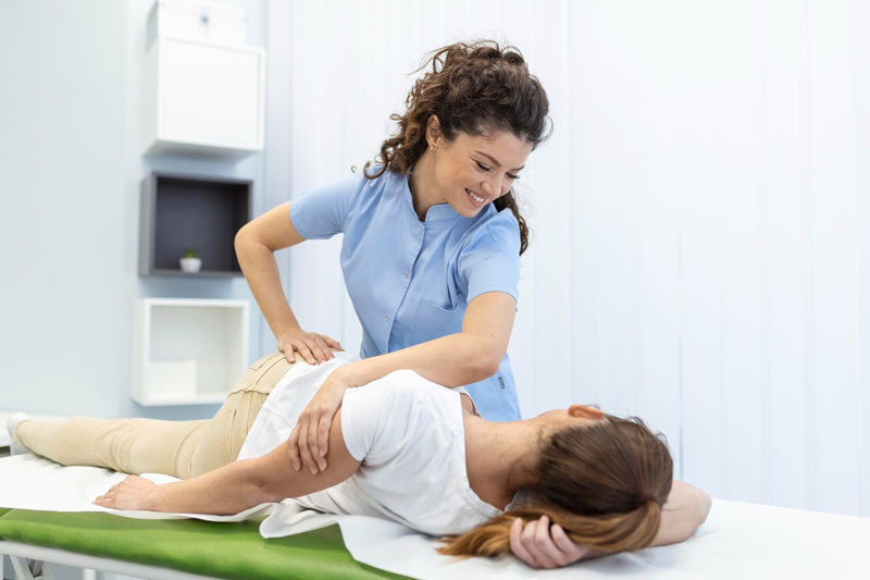 Chiropractic là một phương pháp trị liệu thần kinh cột sống dạng bảo tồn không sử dụng thuốc hay phẫu thuật