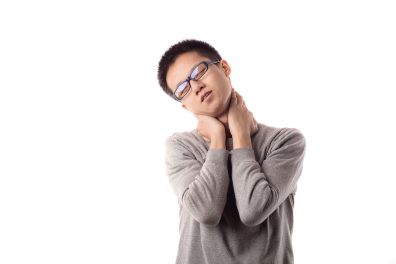 Căng cơ cổ vai gáy là tình trạng bệnh lý khá phổ biến do thói quen sinh hoạt hàng ngày gây nên