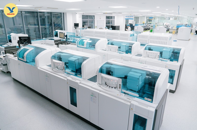 MEDLATEC được trang bị các loại máy xét nghiệm, chẩn đoán hình ảnh hiện đại để phục vụ cho việc khám chữa bệnh