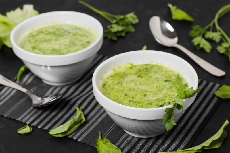 Cháo tim heo rau mùng tơi xay nhuyễn
