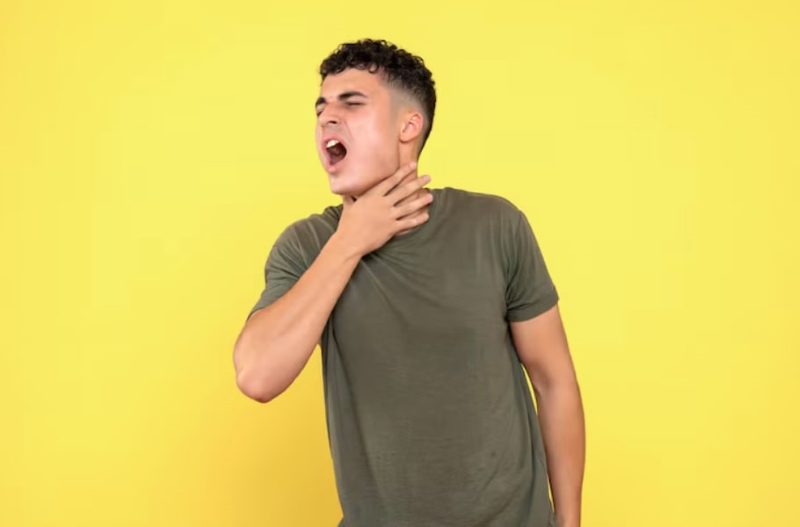 Người bệnh nổi cục u ở cổ họng cần được thăm khám để xác định nguyên nhân và có hướng xử lý phù hợp