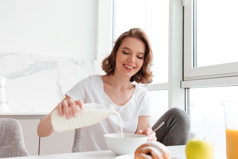 Sữa tươi không đường là thực đơn nên thêm vào bữa phụ của người tiểu đường thai kỳ