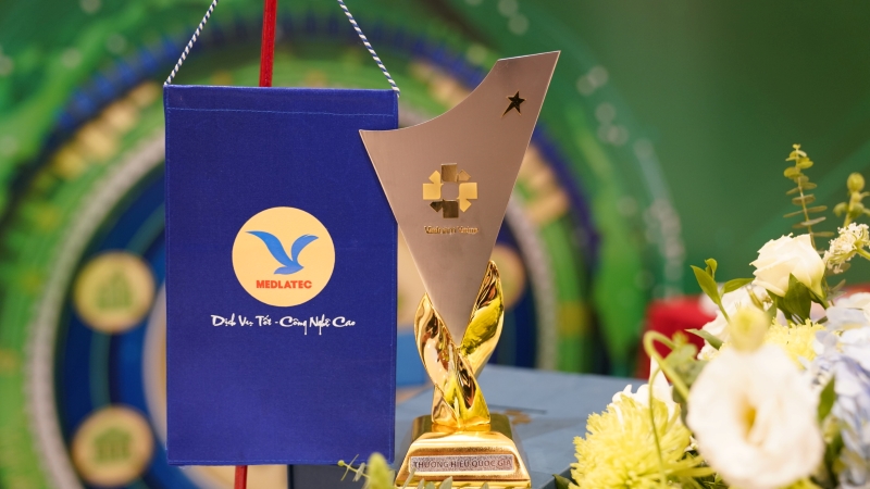 Dịch vụ xét nghiệm MEDLATEC vinh dự  đạt giải thưởng "Thương hiệu Quốc gia Việt Nam 2024"