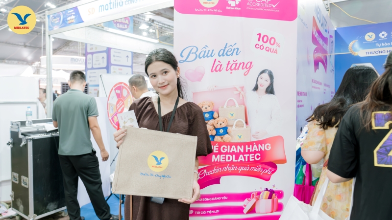 Tại đây, khách tham quan được giới thiệu về nhiều dịch vụ thai sản tiện ích được triển khai tại MEDLATEC 