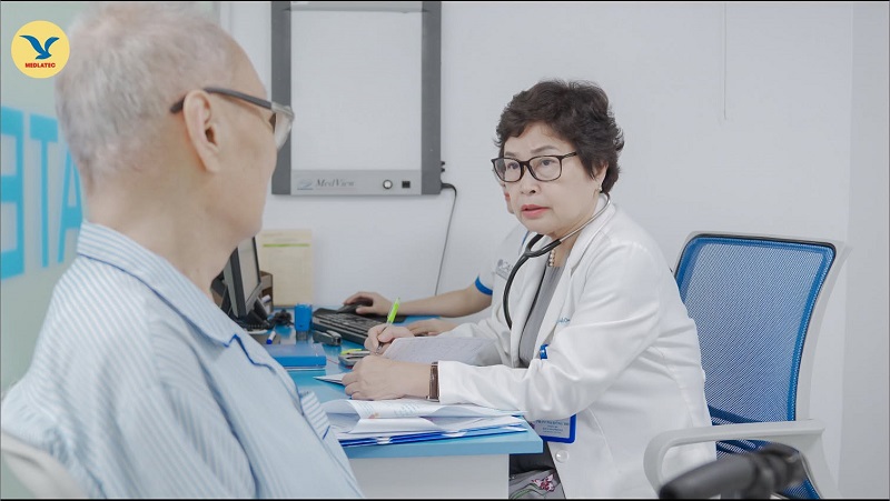 Bạn nên đi khám nếu đường huyết dao động bất thường