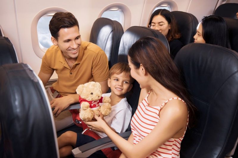 Vị trí ngồi gần cửa sổ giúp hạn chế say khi đi máy bay