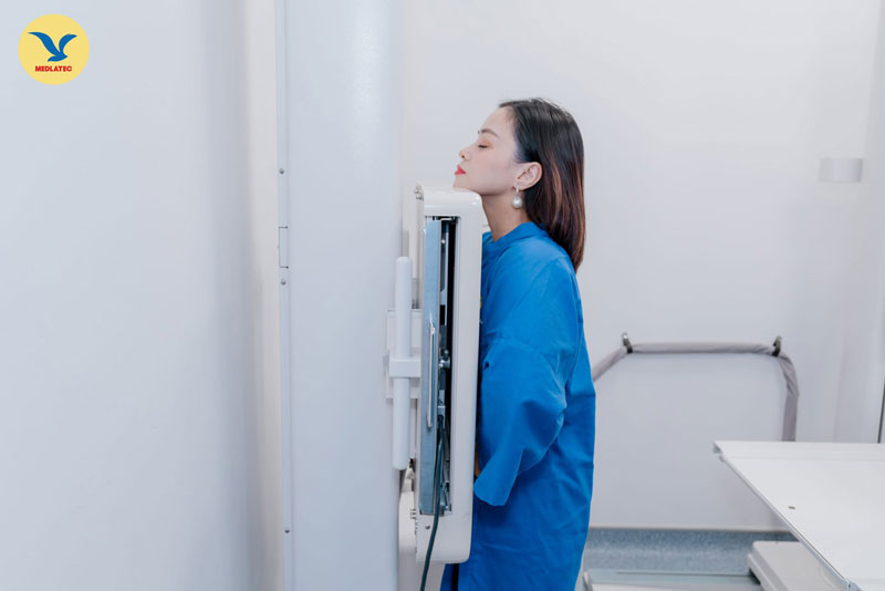 Người lao động có thể được chụp X-quang theo chỉ định của bác sĩ