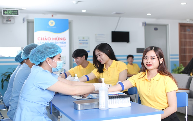 Doanh nghiệp khám sức khỏe định kì cho nhân viên tại MEDLATEC