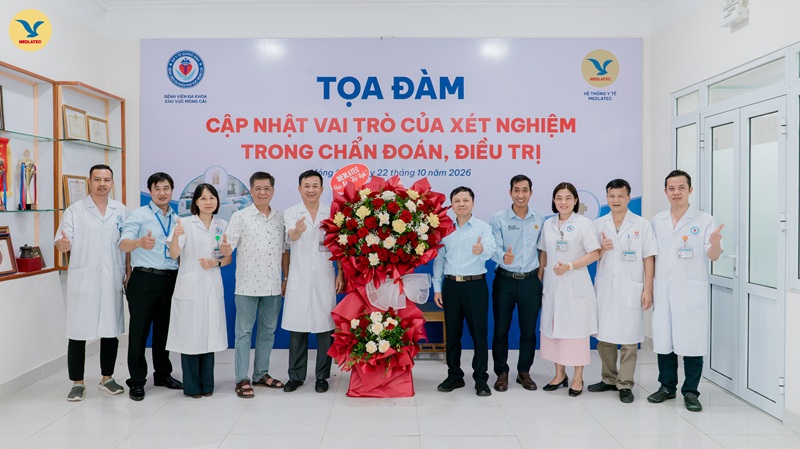 Buổi tọa đàm nhằm giao lưu, chia sẻ kinh nghiệm chuyên môn thực tiễn cho đội ngũ y bác sĩ