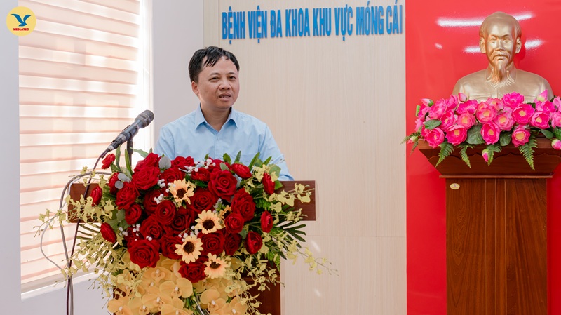 PGS.TS Nguyễn Thái Sơn – Giám đốc Hệ thống Xét nghiệm MEDLATEC trình bày báo cáo tại chương trình