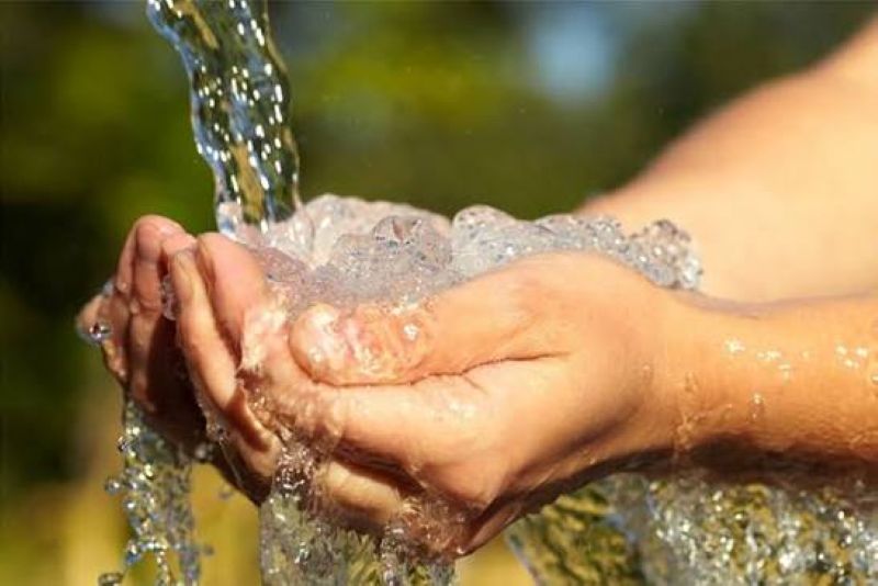 Nguồn nước bị nhiễm khuẩn là con đường lây truyền bệnh đường ruột