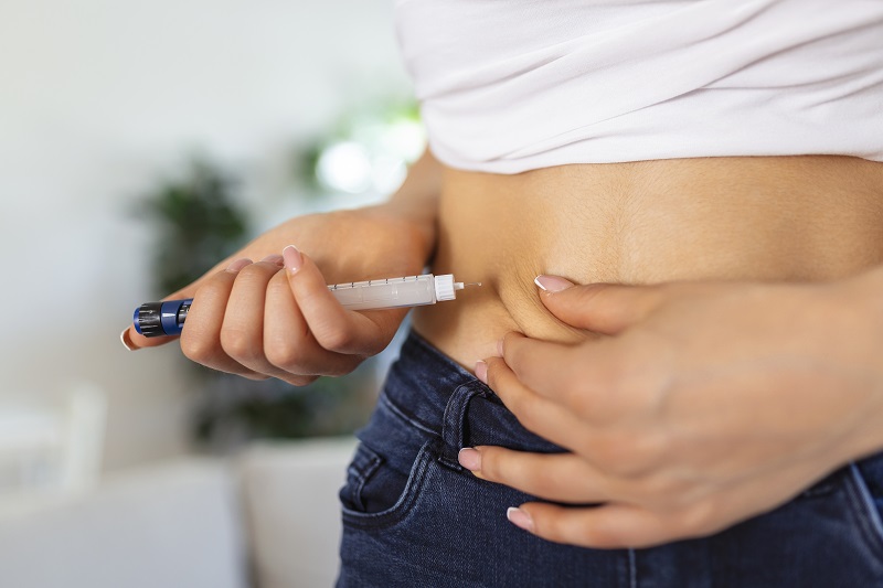 Người bệnh tiểu đường tuýp 1 cần bổ sung insulin hằng ngày theo hướng dẫn của bác sĩ.
