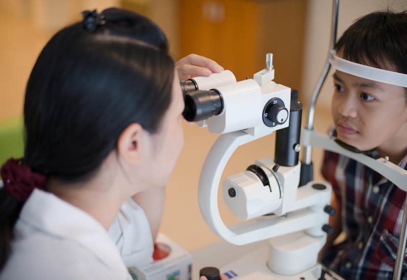 Nhược thị có thể điều trị bằng phẫu thuật mắt không?