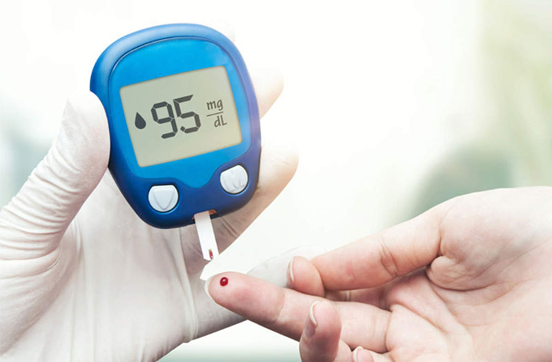 Dấu hiệu và triệu chứng của tiểu đường từ các chỉ số đường huyết bất thường?
